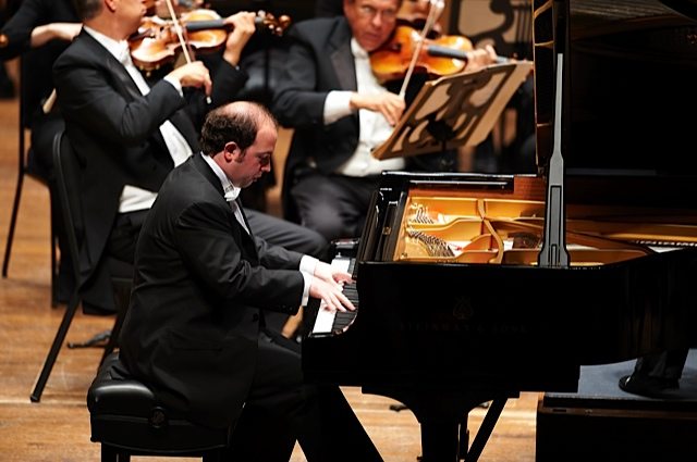 François Dumont with The Cleveland Orchestra