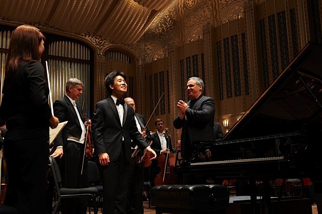 Jiayan Sun with The Cleveland Orchestra.
